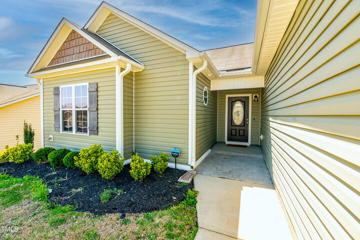 Property Photo:  6808 Lakinsville Lane  NC 27610 