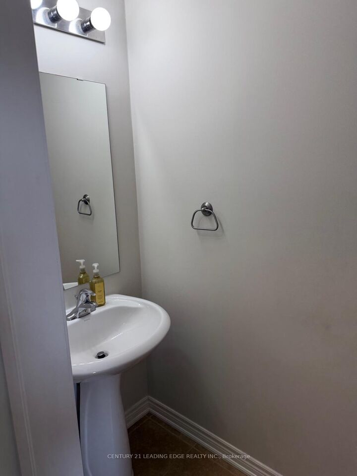 Property Photo: 97 Thatcher Crescent ON L9N 0B9