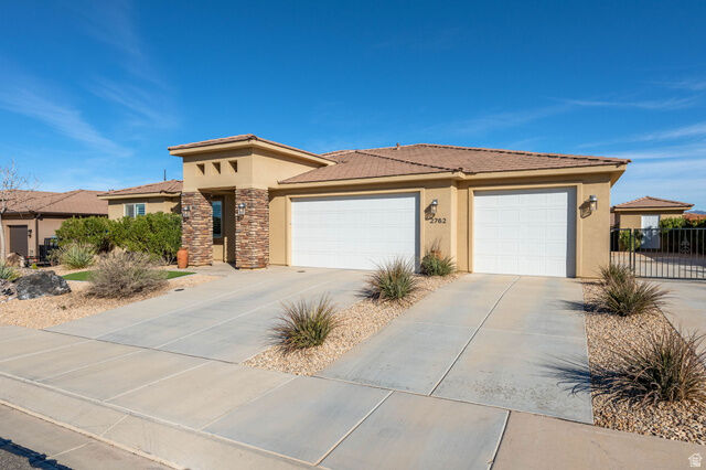 Property Photo:  2762 W 310 N  UT 84737 