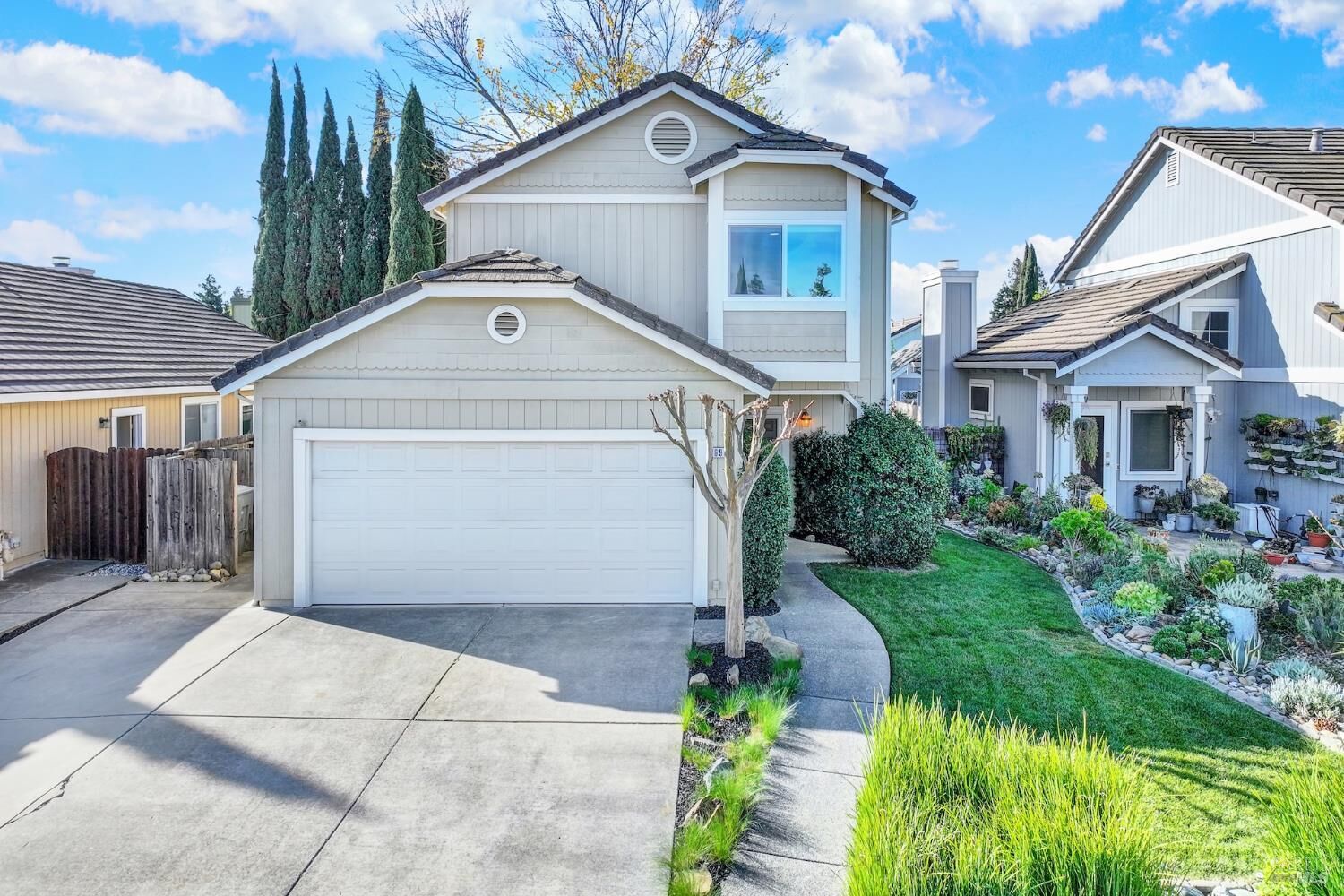 Property Photo:  696 Poppy Circle  CA 95687 