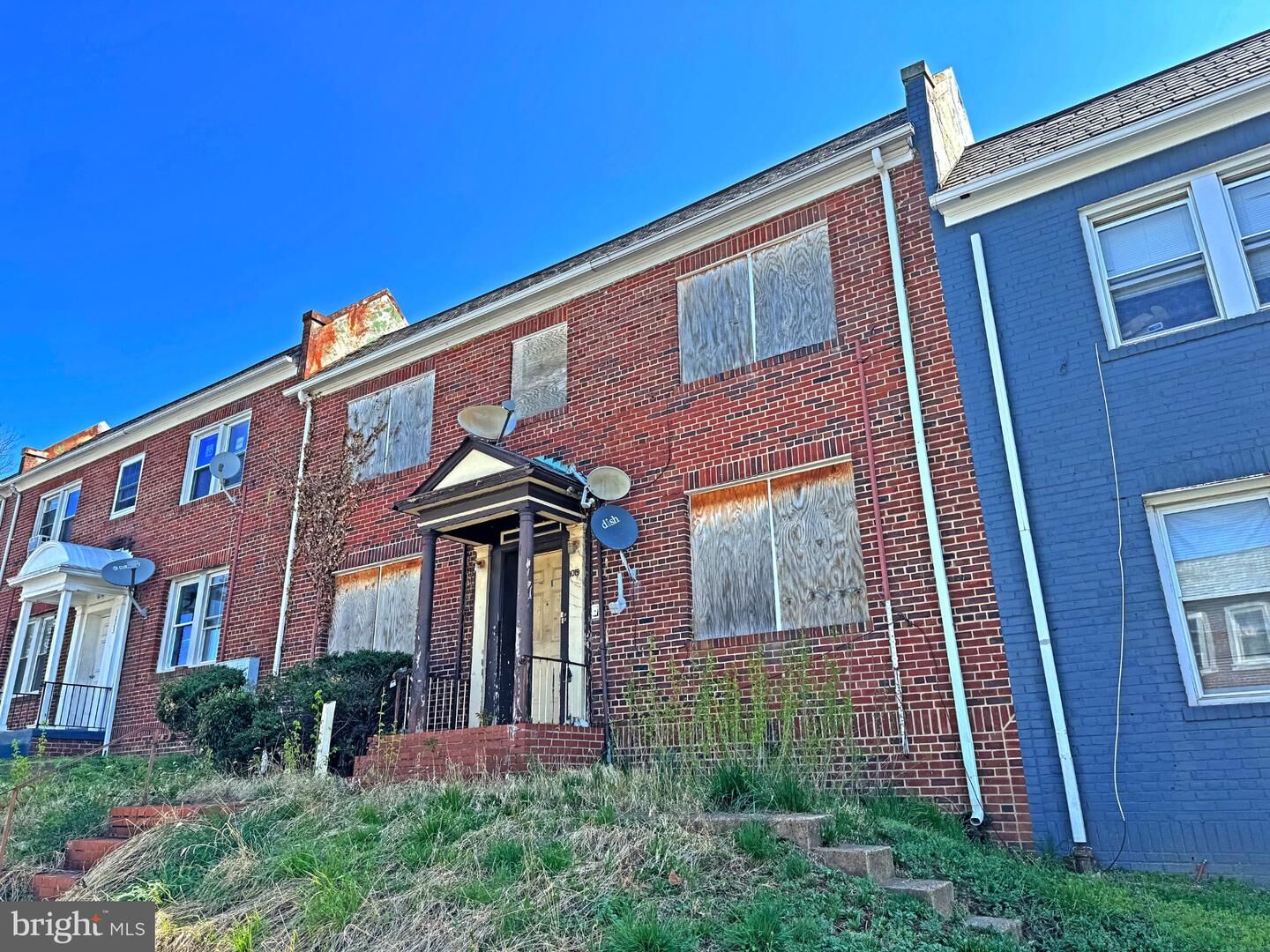 Property Photo: 1019 18th Street NE DC 20002