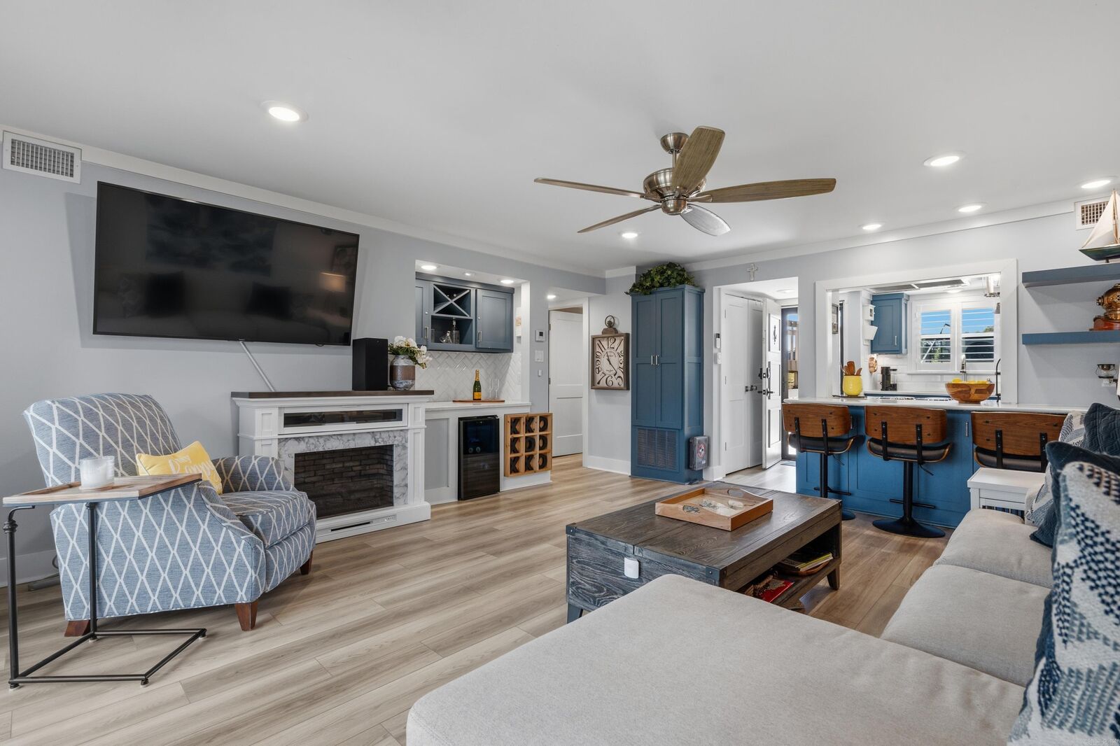 Property Photo:  1134 Twin Points Road, E5  AR 71913 