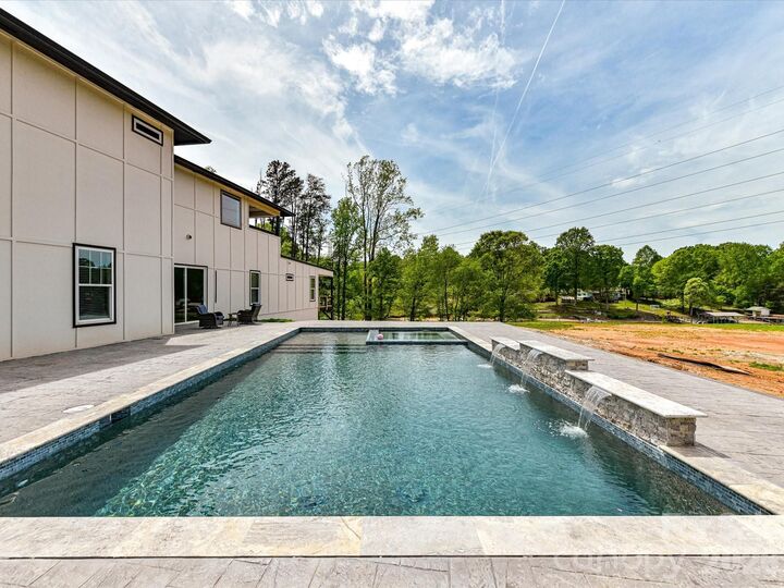 Property Photo:  4987 Wildlife Lane  NC 28673 