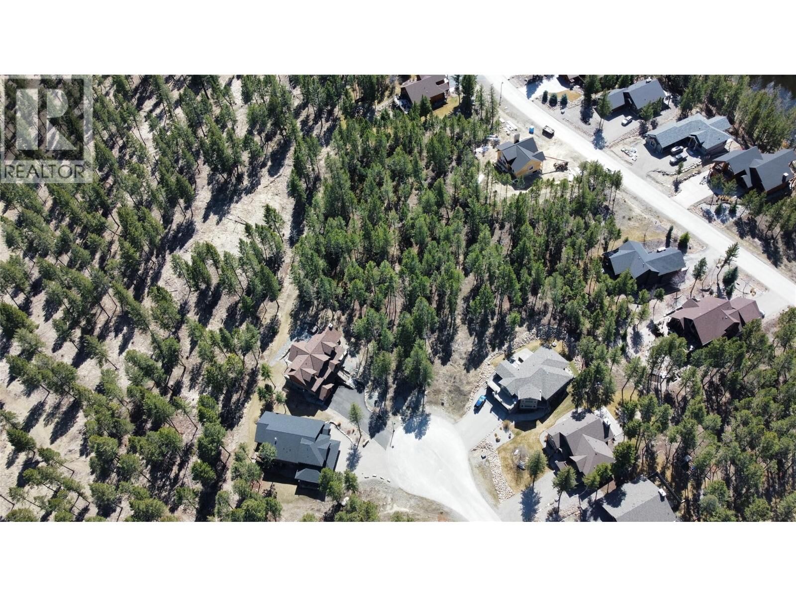 Property Photo:  2520 Cobblestone Circle  BC V0A 1K4 