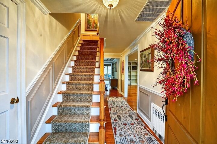 Property Photo:  8 Hemlock Ln  NJ 07405 