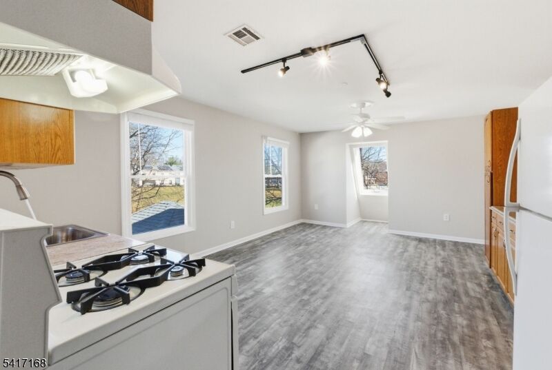Property Photo:  42 Cook Ave 5  NJ 07940 