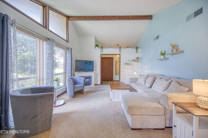 Property Photo:  901 Roderick Rd  TN 37923 