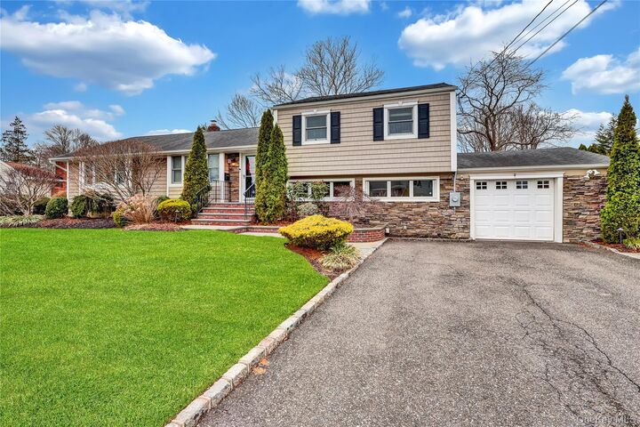 Property Photo: 18 Frost Lane NY 11740