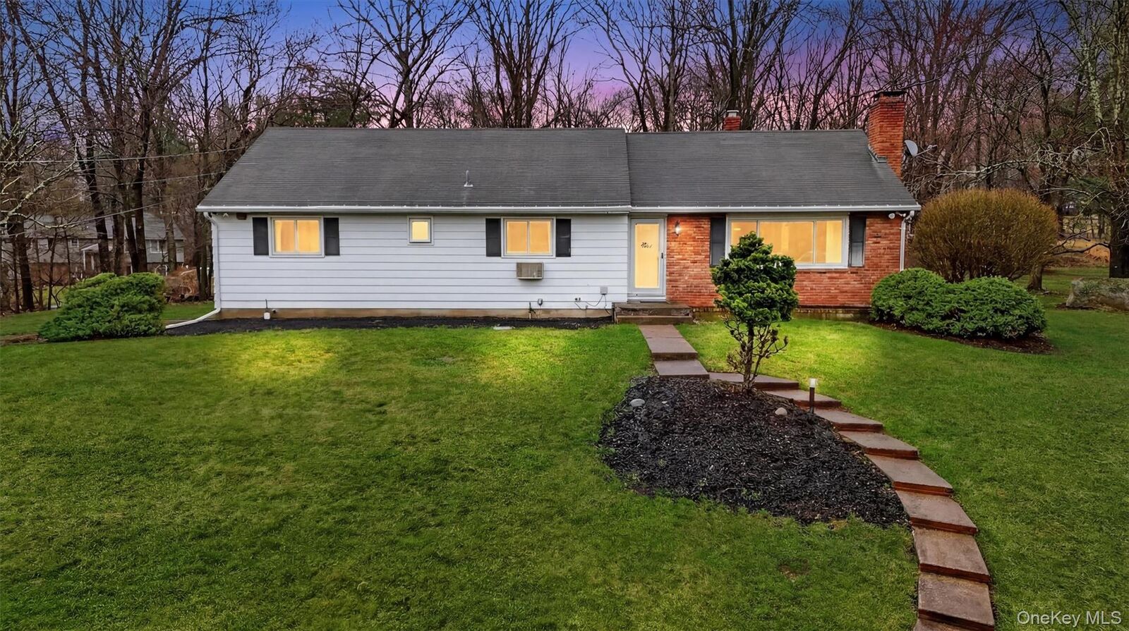 Property Photo:  5 River Road  NY 10901 