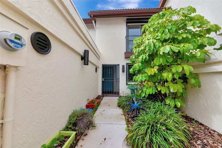 Property Photo:  4518 S Ascot Circle  FL 34235 