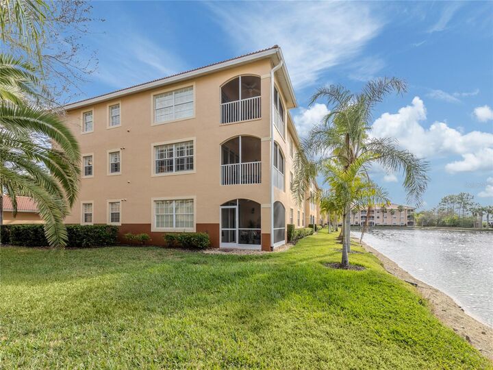 Property Photo:  1731 Auburn Lakes Drive 24  FL 34292 