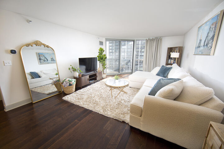 Property Photo:  1660 N Prospect Ave 1206  WI 53202 