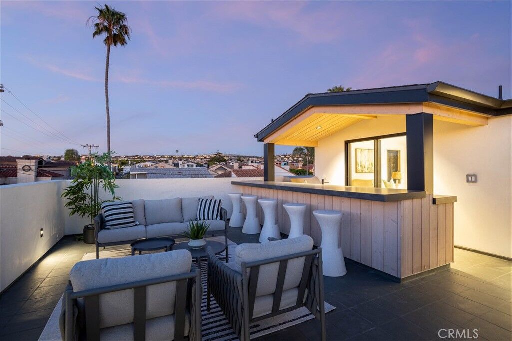 Property Photo:  1/2 Narcissus Avenue  CA 92625 