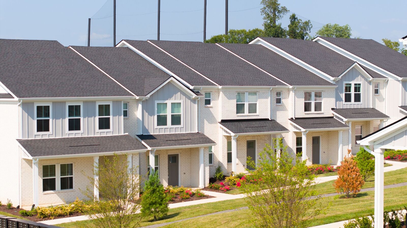 Property Photo:  204 Douglas Bend Rd 404  TN 37066 