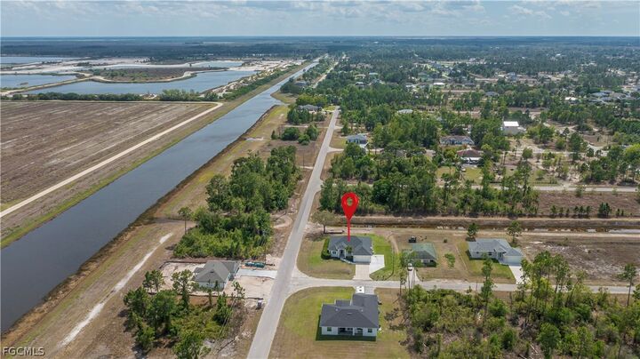 Property Photo: 1256 Edna Street E FL 33974