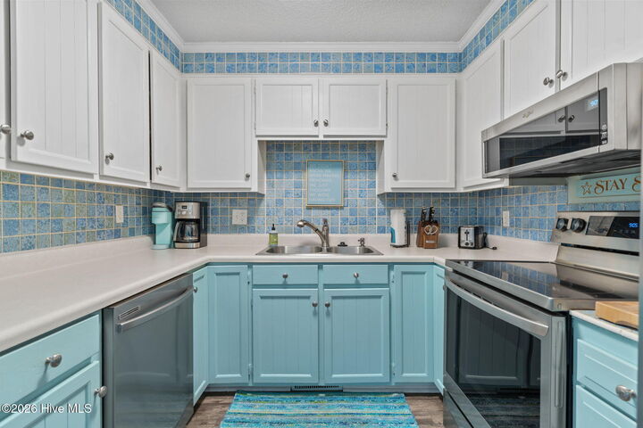 Property Photo: 1013 N Carolina Beach Avenue N Unit 1D NC 28428
