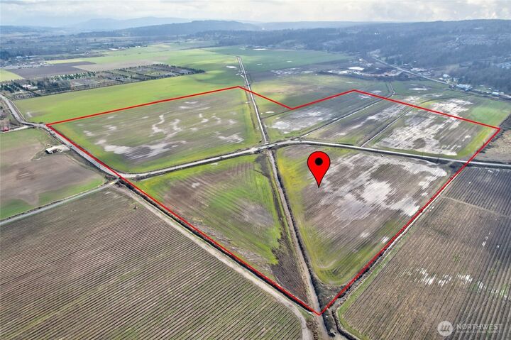 Property Photo:  6910  Marsh Road  WA 98296 