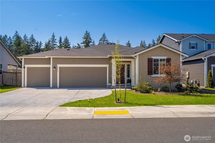 Property Photo:  19818  135th Avenue E  WA 98338 