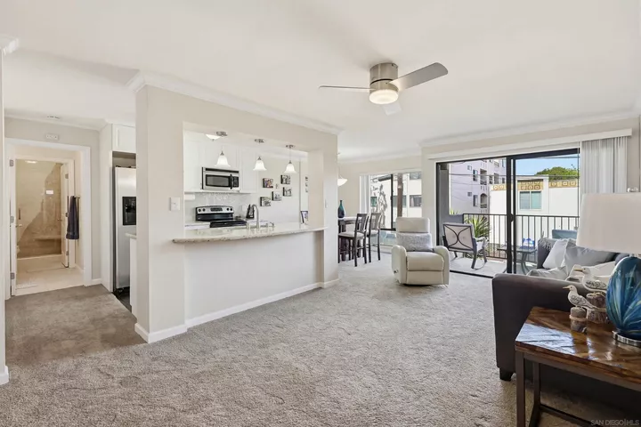 Property Photo:  1235 Parker Place 2H  CA 92109 