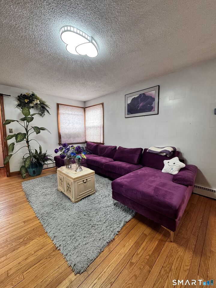 Property Photo:  45 Lawrence Street  CT 06066 