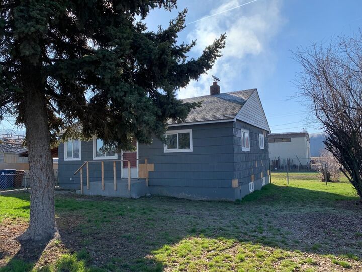 Property Photo:  3832 E Central Ave  WA 99217 