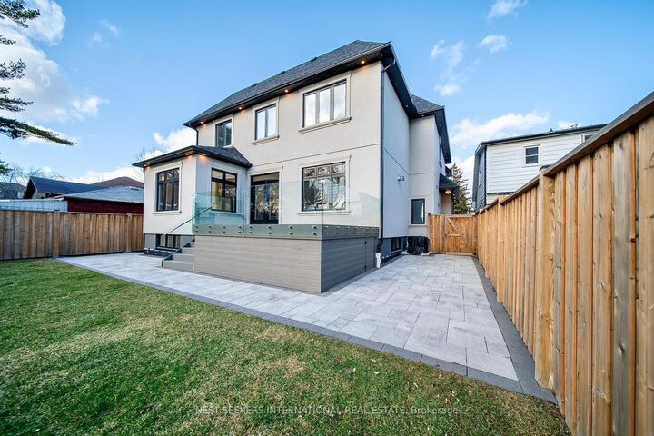 Property Photo: 1088 Orchard Road ON L5E 2N9