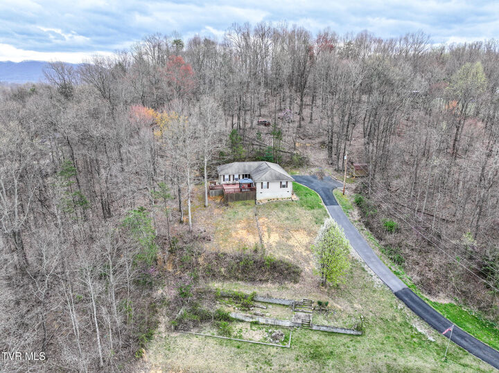 Property Photo:  144 Kelsey Peterson Road  TN 37659 