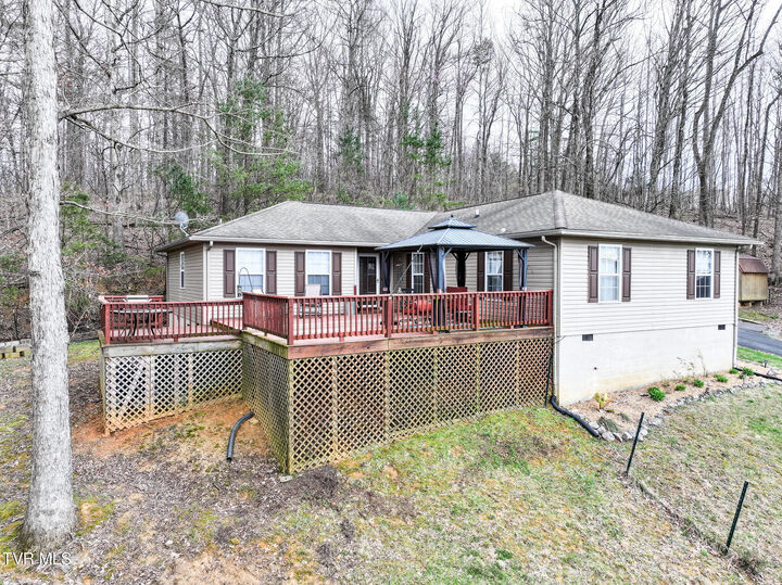 Property Photo:  144 Kelsey Peterson Road  TN 37659 