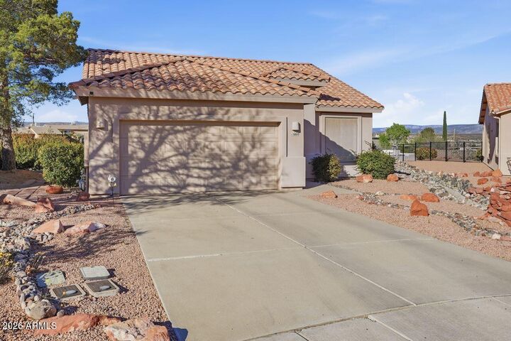 Property Photo:  1660 E Crestview Circle  AZ 86326 