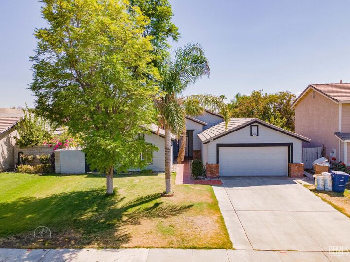 Property Photo: 6000 California Spring Drive CA 93313