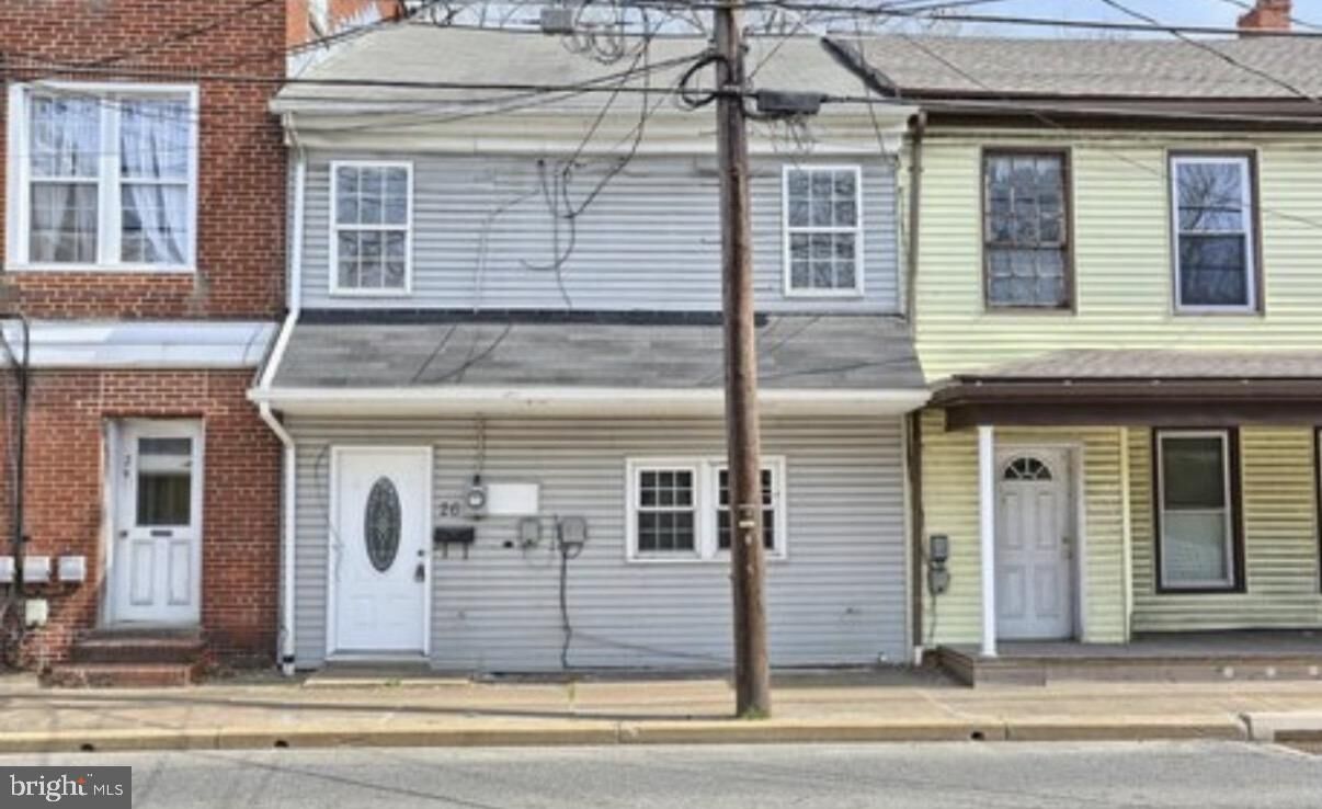 Property Photo:  26 S Market Street  PA 17020 