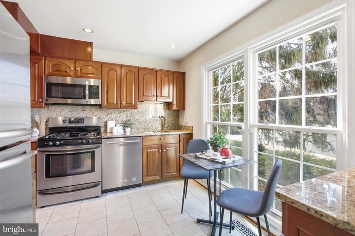 Property Photo:  5482 Midship Court  VA 22015 