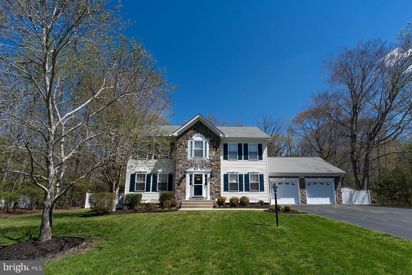 Property Photo:  23012 S Pembrook Drive  MD 20636 