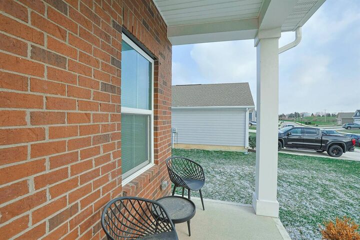 Property Photo:  320 Chevington Chase  OH 45371 