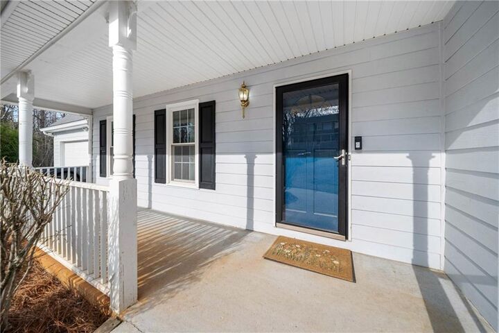 Property Photo:  3075 Heather Stone Way  GA 30043 