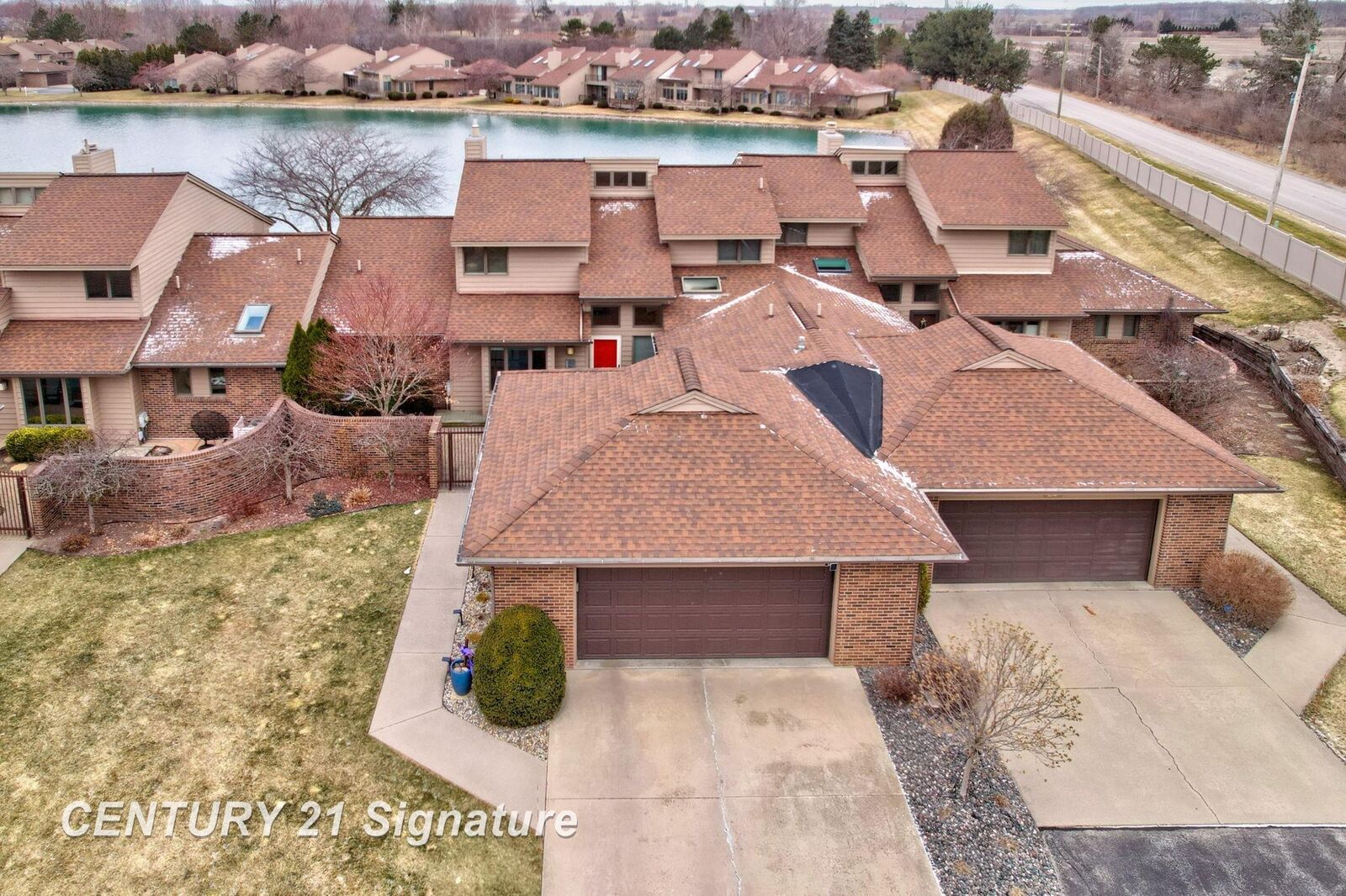Property Photo: 2735 Inverness Drive MI 48706