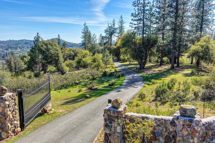 Property Photo:  19736 Jesus Maria  CA 95245 