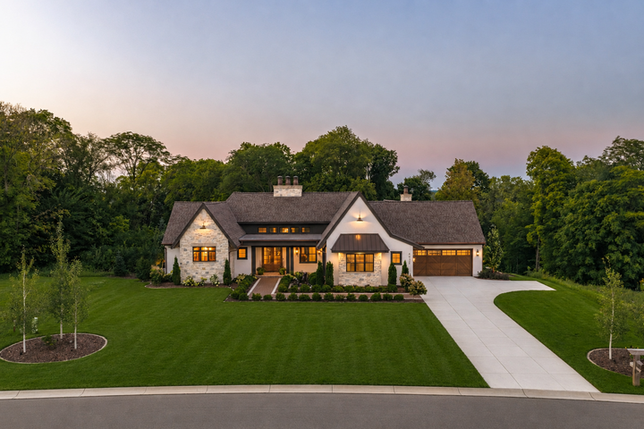 Property Photo:  4972 Bridgevine Way  MN 55359 