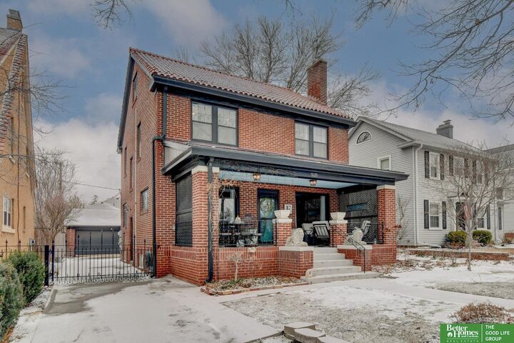 Property Photo:  5620 Leavenworth Street  NE 68106 
