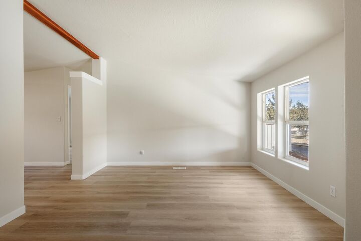 Property Photo:  9071 SW Sand Ridge Road  OR 97760 