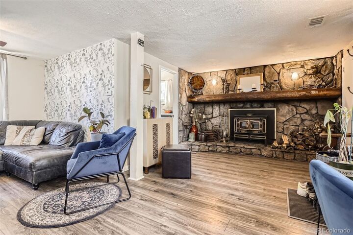 Property Photo: 33 L Road CO 80403