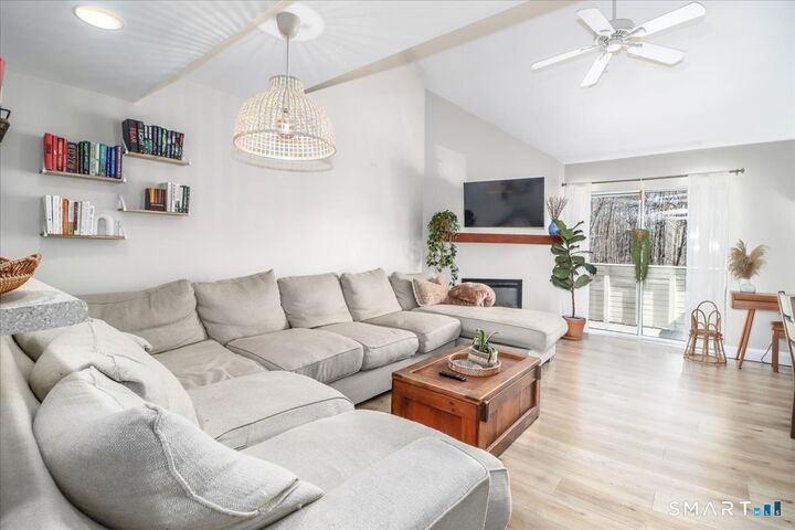 Property Photo: 196 Willow Springs 196 CT 06776