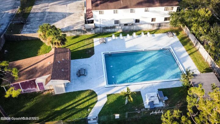 Property Photo:  4739 Sisson Road  FL 32780 