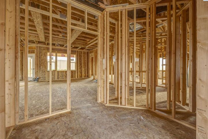 Property Photo: 211 Packer St WA 99350