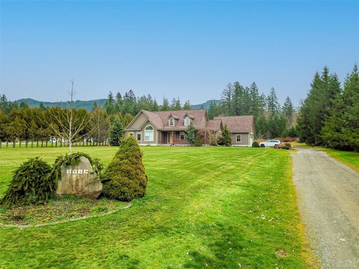 Property Photo:  5495 Maebelle Rd  BC V9Y 8R2 