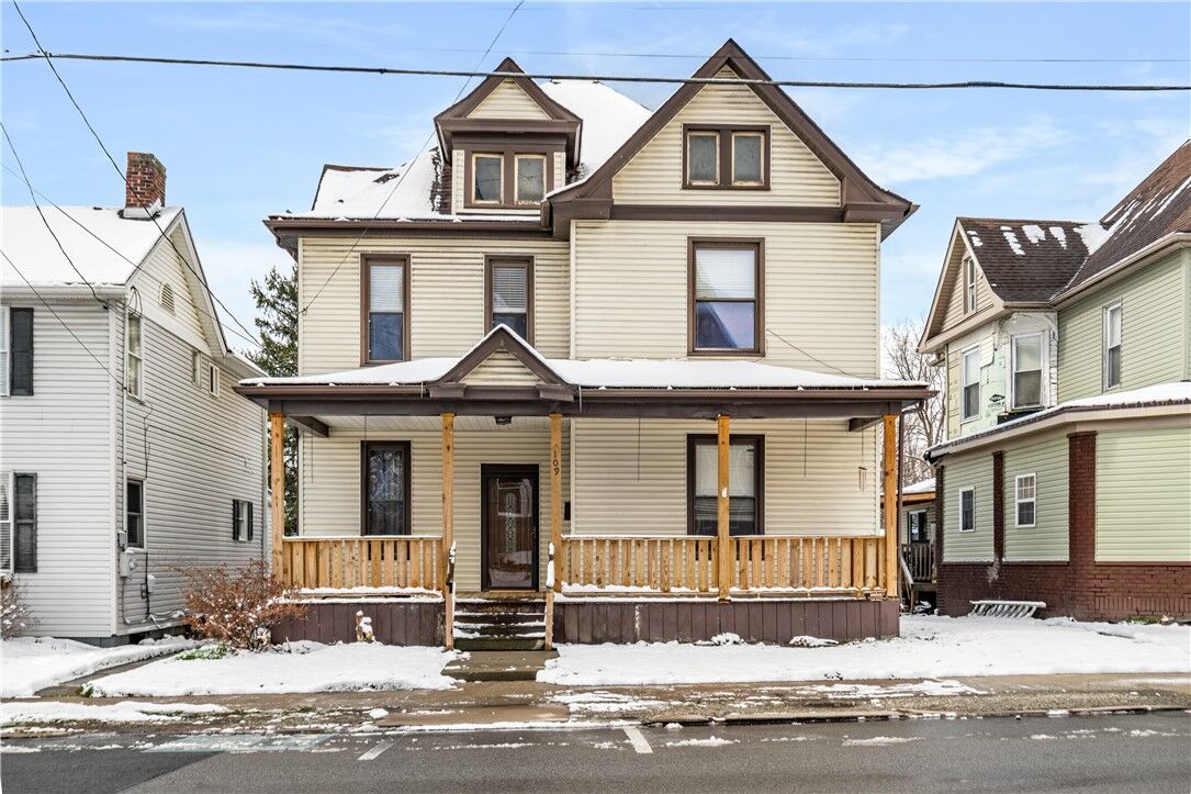 Property Photo:  109 N Main St  PA 15342 