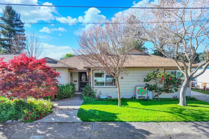 Property Photo: 2811 Cypress Street CA 94558