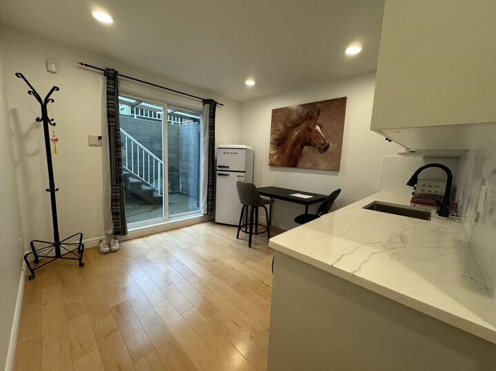 Property Photo:  3000 W 42nd Avenue  BC V6N 3H1 