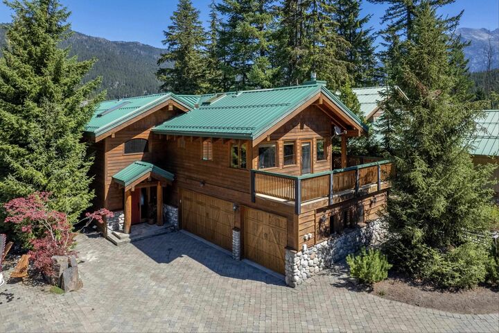 Property Photo: 9297 Lakeshore Drive BC V8E 0G6