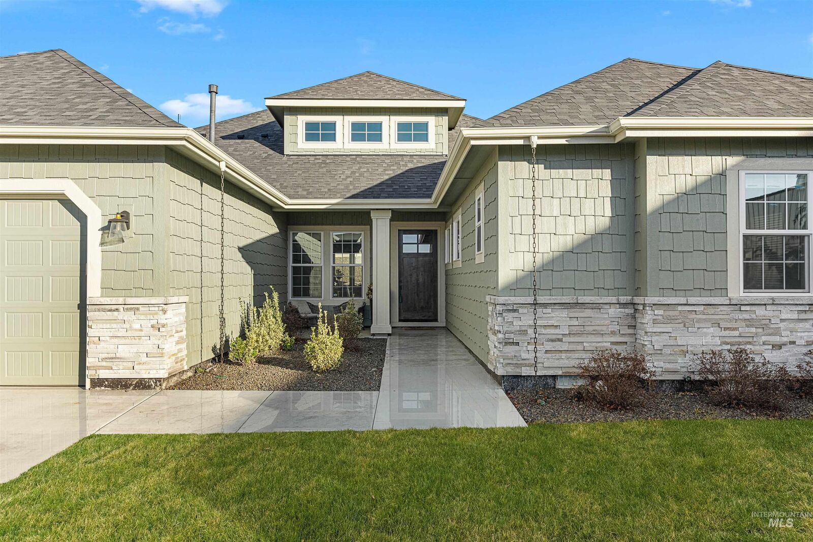 Property Photo: 3117 E Brace Ct ID 83642